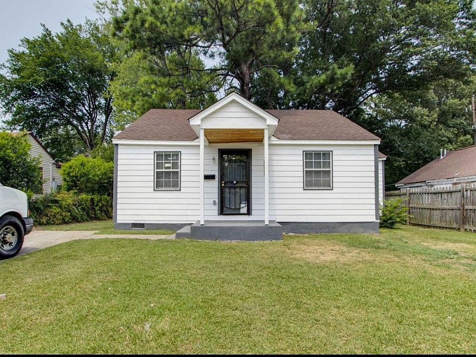 1st image of 2904 Barron Ave