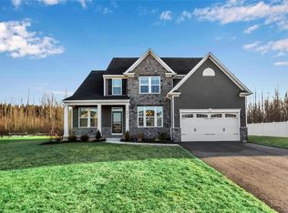 4974 Cloverleaf Ln, Lockport, NY 14094