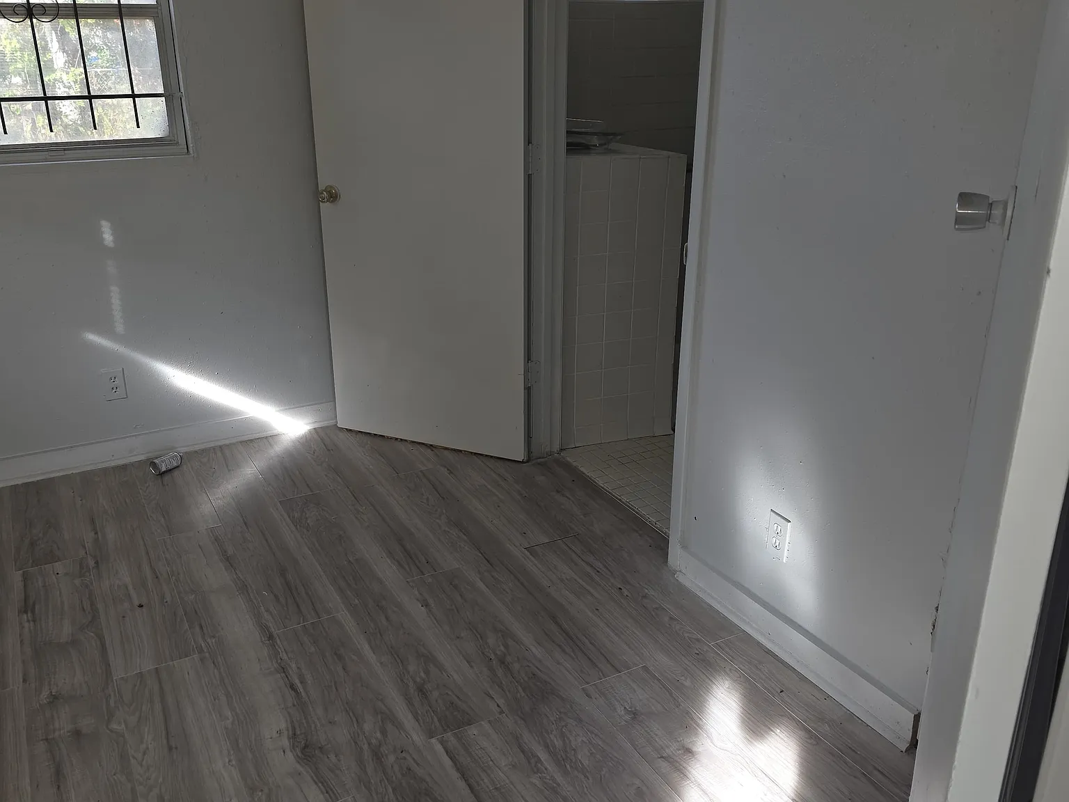 2 bed, 600 sqft, $950 — Photo 2