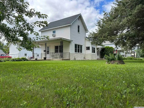 608 1st Ave N, Northwood, IA 50459