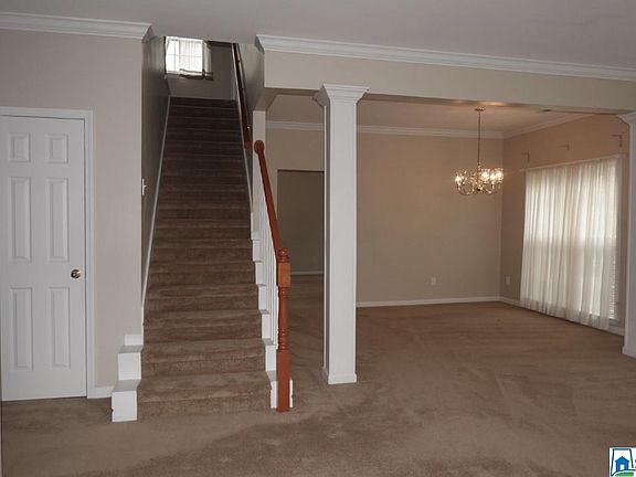 3rd image of 1828 Arbor Ln