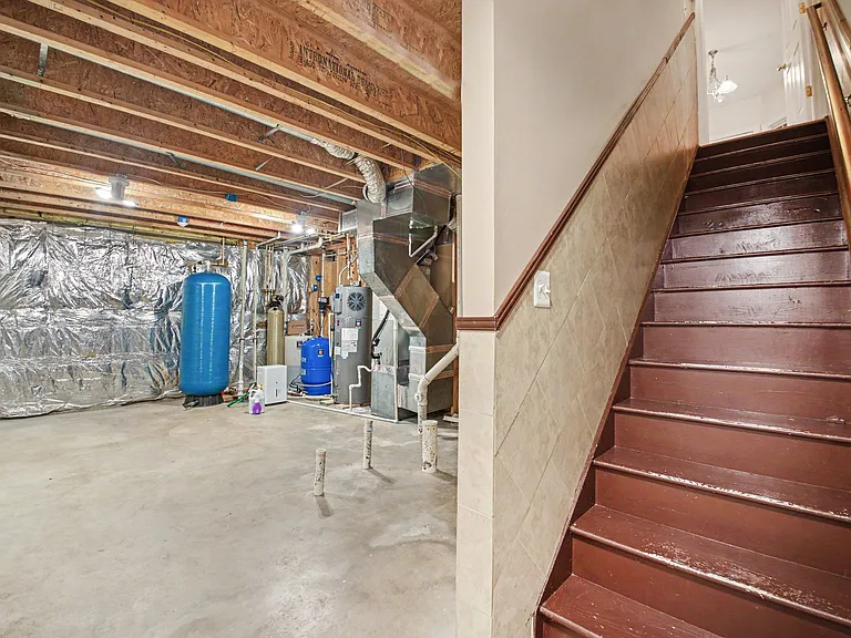 71 Battery Ridge Dr — Photo 31