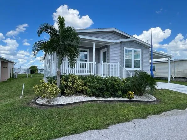 385 Jose Gaspar Dr #385, North Fort Myers, FL 33917