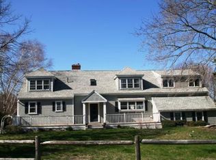 11 Linden Cir, Cohasset, MA 02025