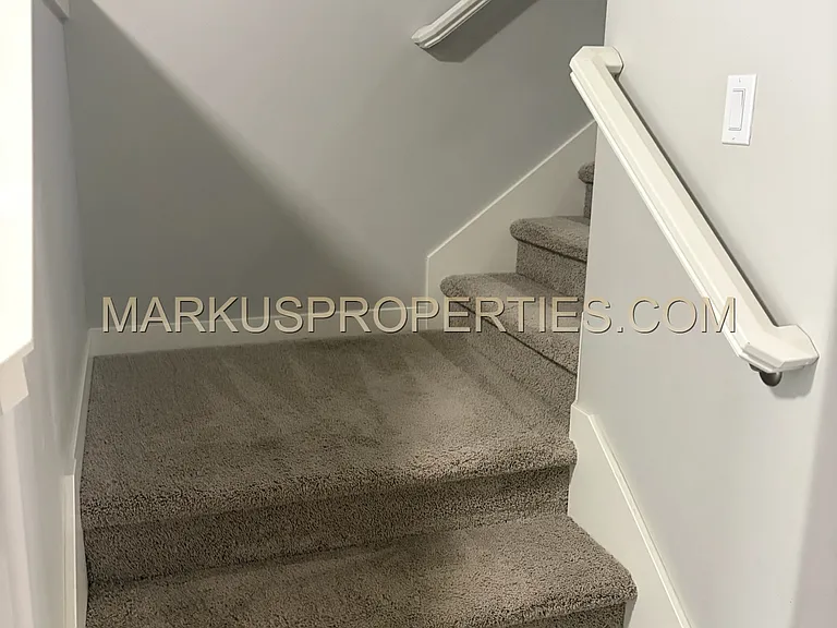 5231 SE Davis Rd — Photo 12