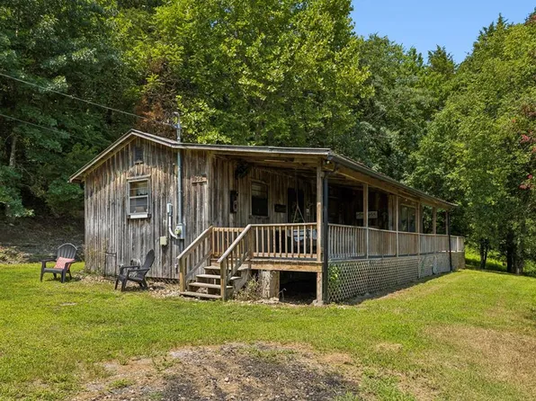 238 Rarick Ln, Gainesboro, TN 38562