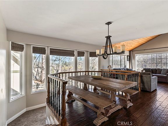 4th image of 1212 Portillo Ln