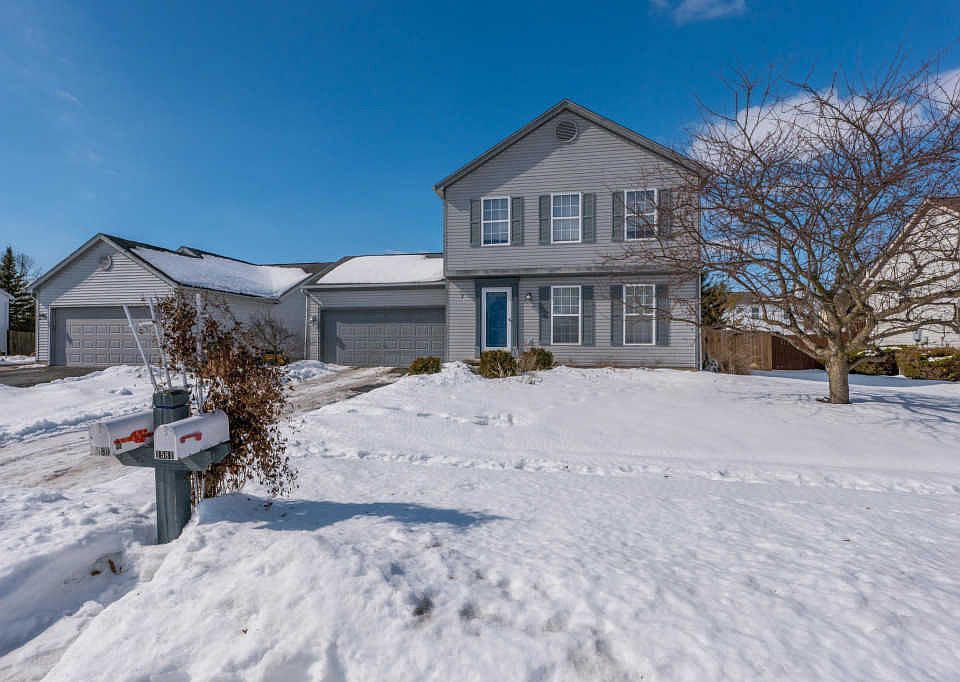 1st image of 1580 Valley Dr