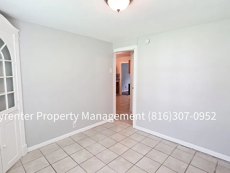 6626 College Ave — Photo 9