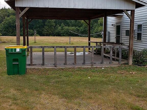 Carport