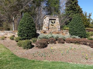 14427 Roe Buck Meadow Ln, Charlotte, NC 28278