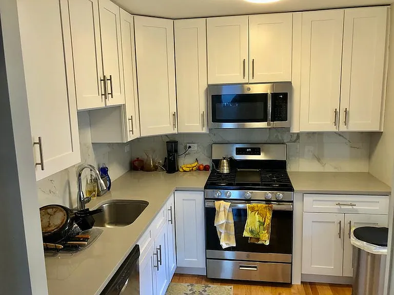 4544 N Wolcott Ave #4 — Photo 8