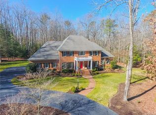 1406 Mellick Ridge Ct, Manakin Sabot, VA 23103