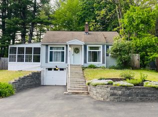 88 Willow St, Guilderland, NY 12084