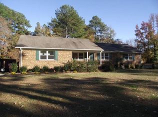 349 Warrick Rd, Chesapeake, VA 23322