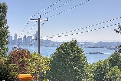 Huge views off large deck