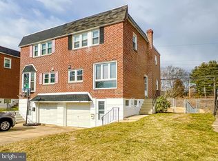 15018 London Rd, Philadelphia, PA 19116