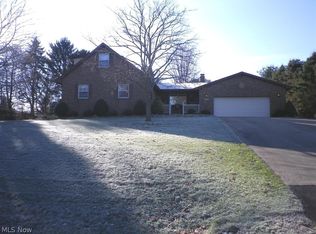 11830 Eldorado Cir NE, Hartville, OH 44632
