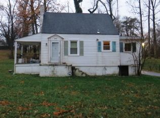 6707 Woodland Rd, Suitland, MD 20746