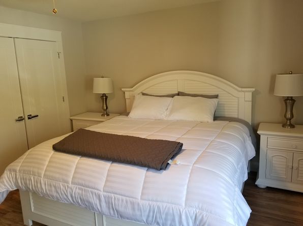 1 High Bluff Rd APT 2005