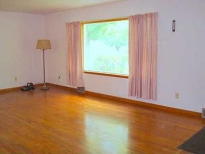 5th image of 503 South St