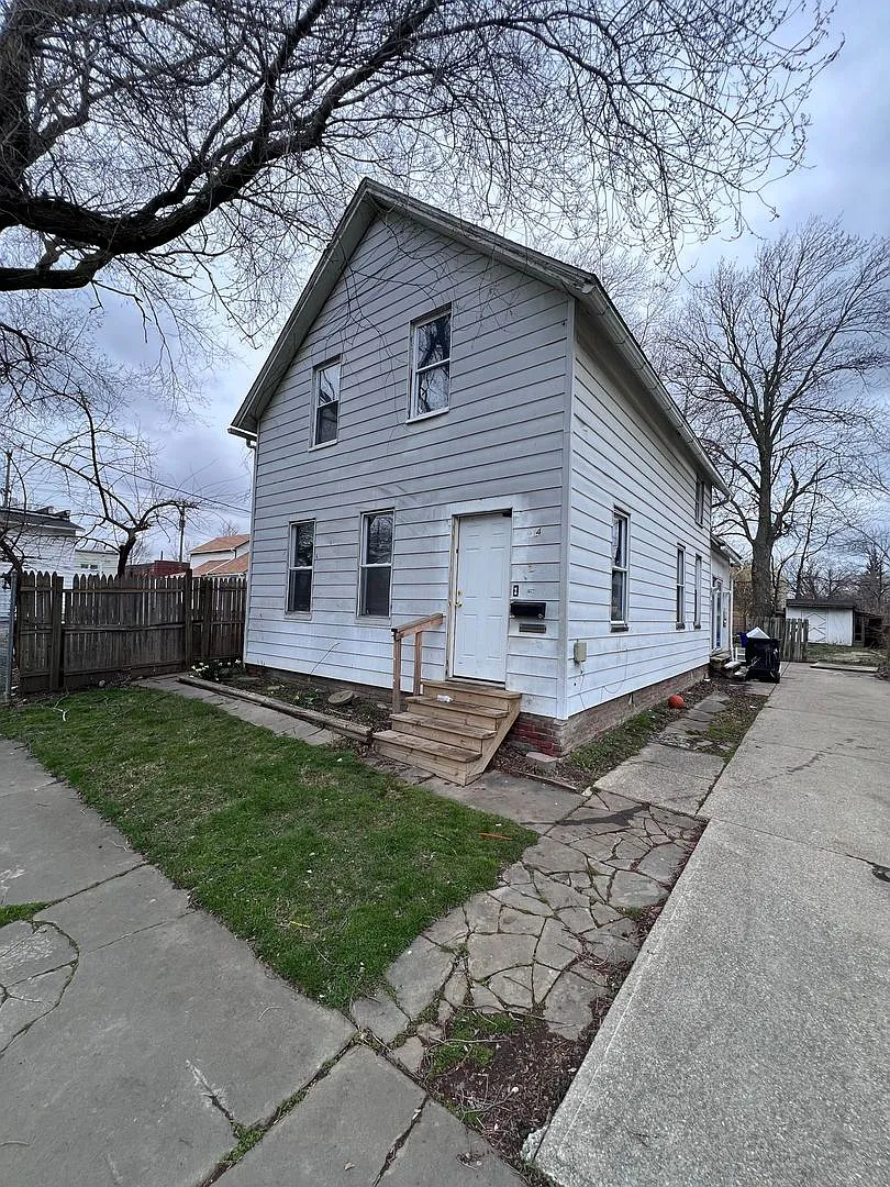 7284 Schneider Ave photo 1
