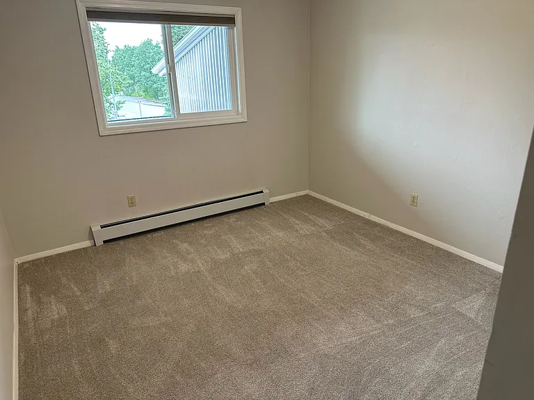 1109 Medfra St — Photo 25