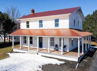 1592 Pownal Rd, Stratford, PE C1B 0P6