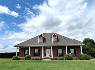 17182 N 2850th Rd, Kingfisher, OK 73750