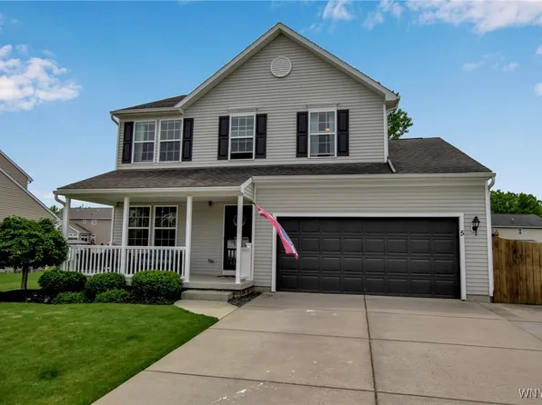 5 Rose St, Lancaster, NY 14086