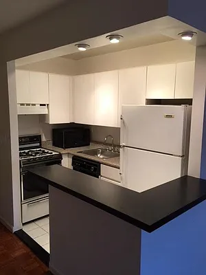 Rented by Bank Neary | media 29