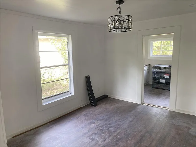 348 Hortman Ave — Photo 7