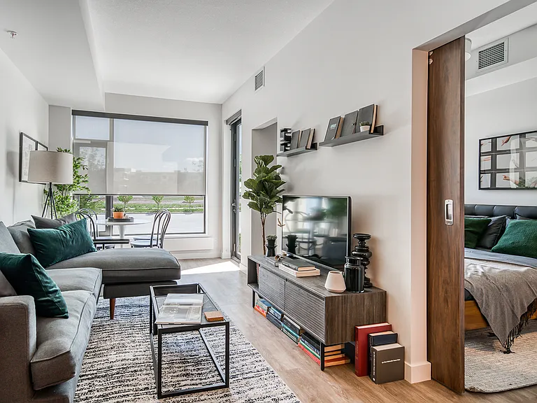 80 Seton Park SE — Photo 5