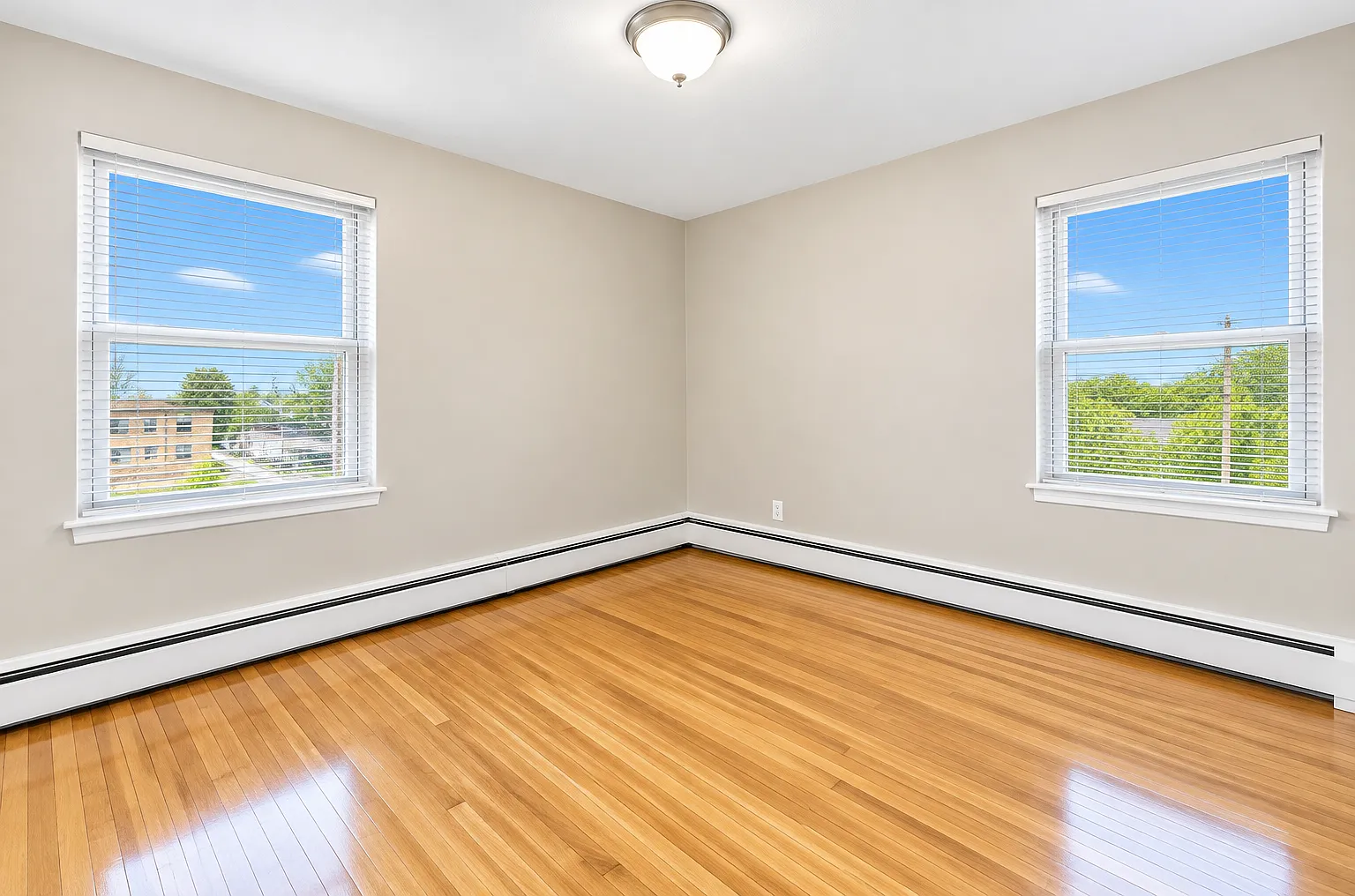 1 bed, $1,049 — Photo 3