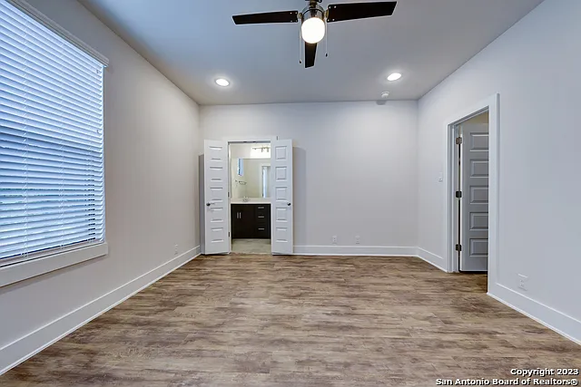 200 Melrose Pl #300 — Photo 12