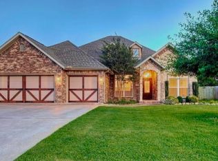 2203 SW Farringdon Ave, Bentonville, AR 72713