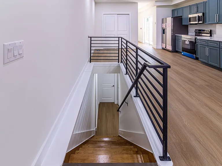 808 N Preston St — Photo 42