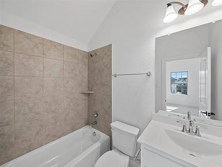 4280 Mill Pond Dr — Photo 30