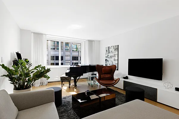 Rented by Compass | media 2