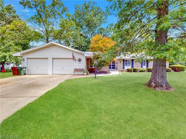 173 Brentview Dr, Grafton, OH 44044