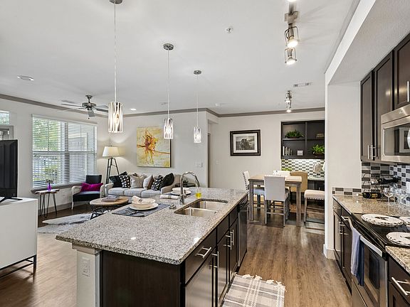 5th image of 100 Cactus St APT 210