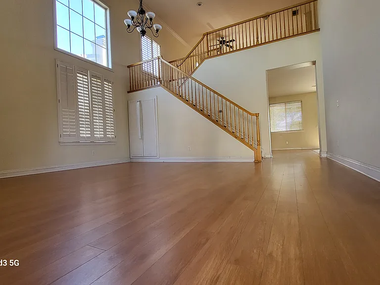 38041 Augusta Dr — Photo 4