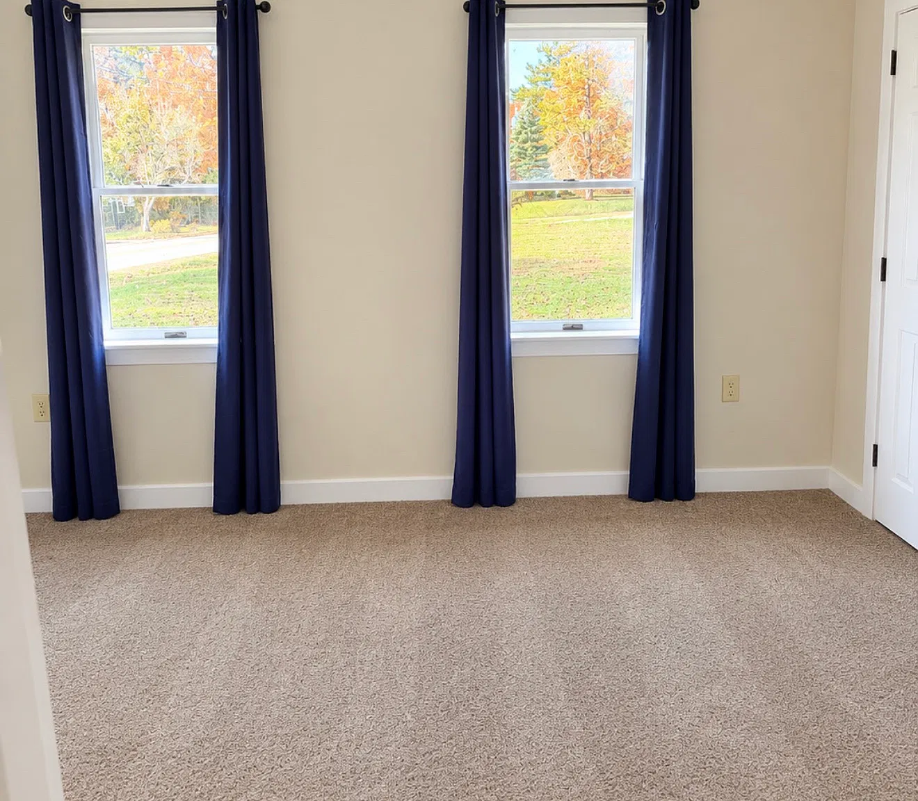 3 bed, 1184 sqft, $2,200 — Photo 4