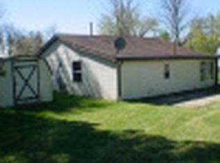 3941 N Winters St, Sanford, MI 48657