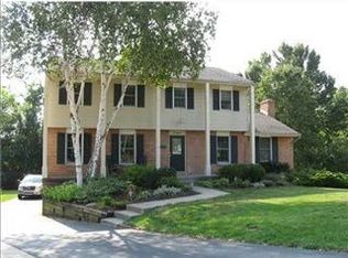 218 Manor Ct, Pittsburgh, PA