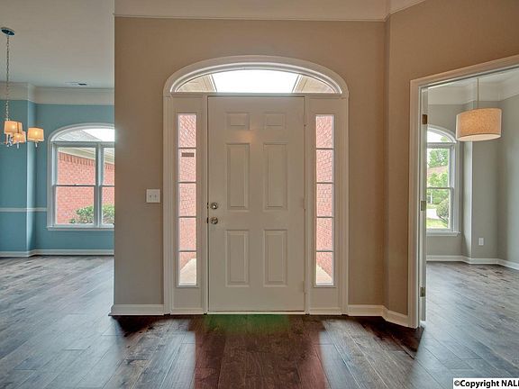 3rd image of 114 Antique Rose Dr