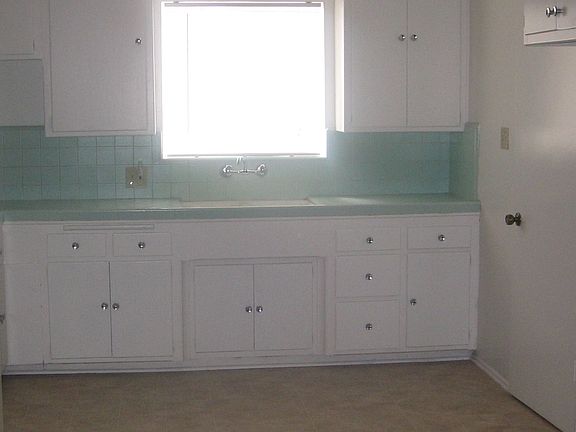 5th image of 13030 Cantara St