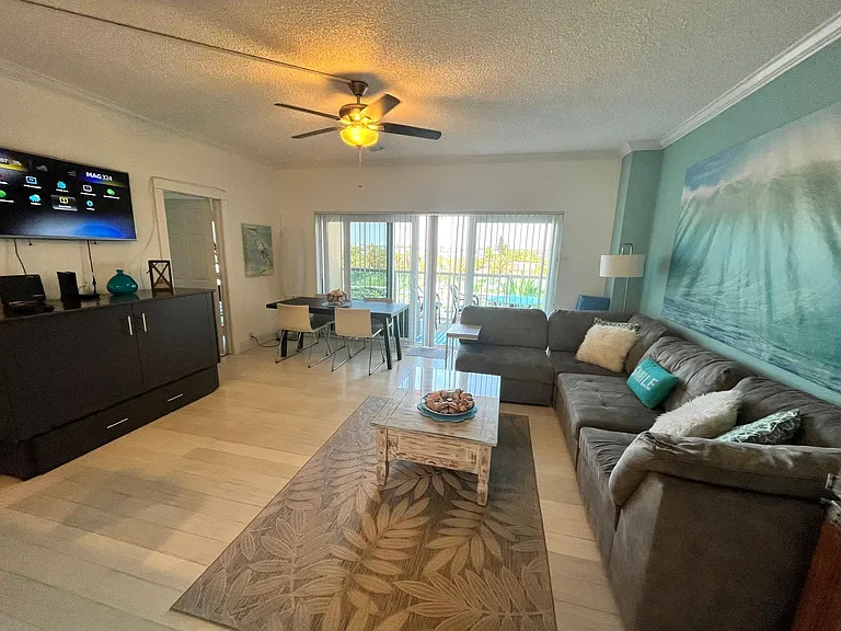 880 Mandalay Ave #C404 — Photo 8