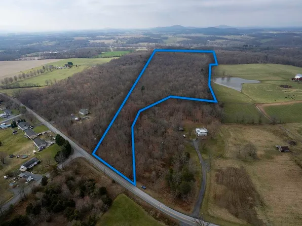 Stoneburner Rd, Edinburg, VA 22824