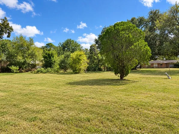 2211 Erickson St Lot 14 & S-13, La Marque, TX 77568
